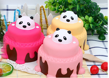 Which company makes Squishy Cakes better?