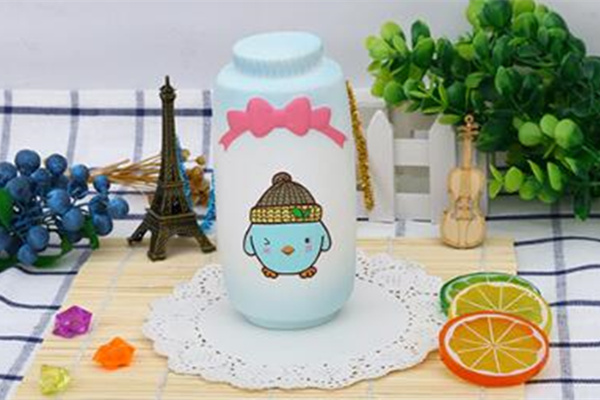 The main material and production process of jumbo soft decoration squishy toys