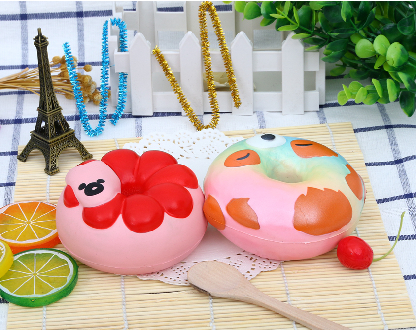 Cartoon Sweet Doughnut Squishy